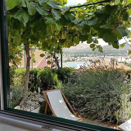 Angelus Lägenhet Trogir